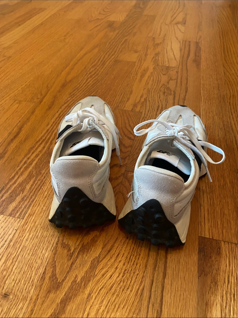 New balance 327 Womens Sneaker - Picture 3 of 7